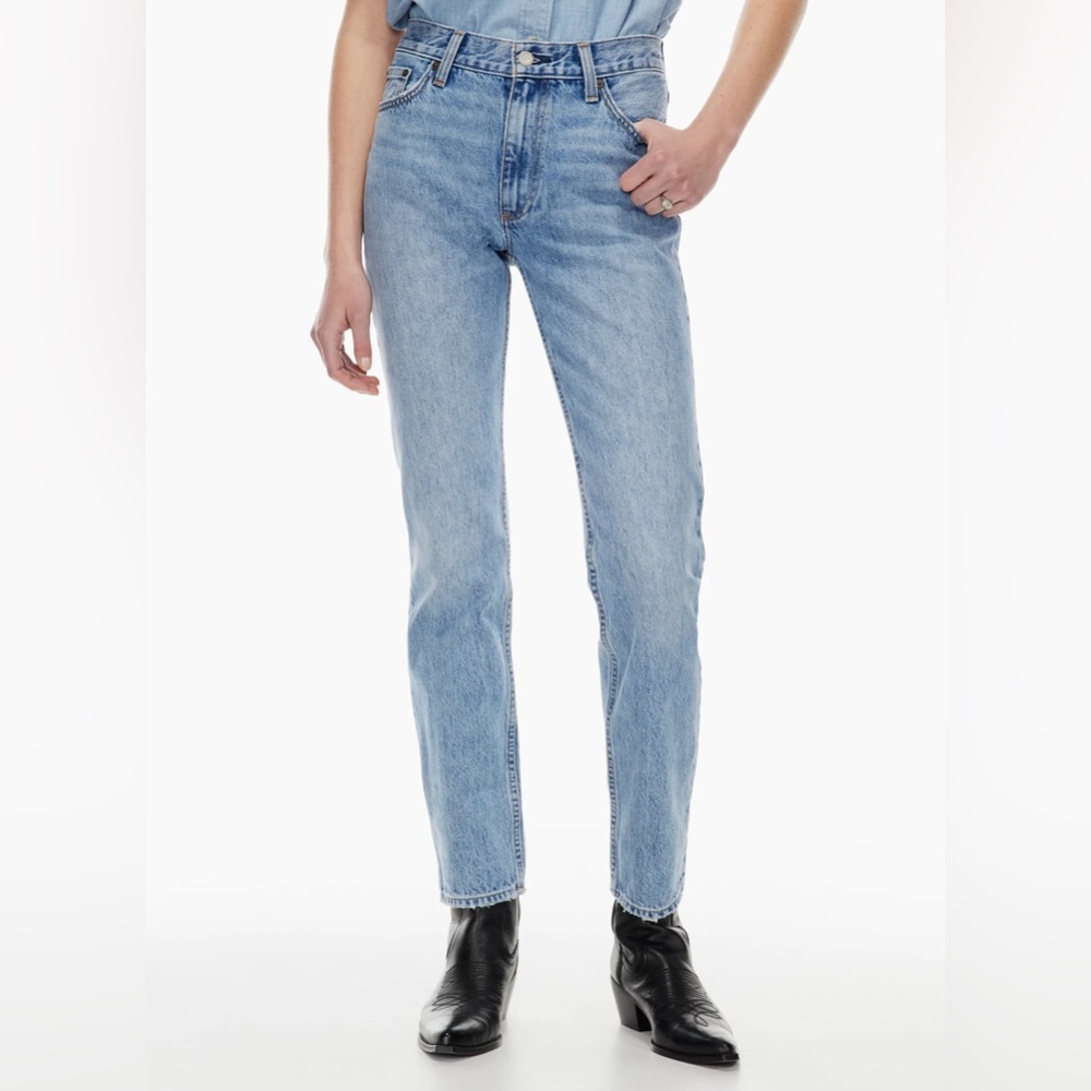 Denim Forum The Romy Mid Rise Classic 30L Jean